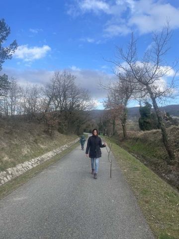 F2D752D7-09ED-440A-BF3F-3E103C33B57D